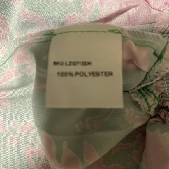 Lily P style dress. Size M stretchy waist with string ties. - Picture 5 of 6